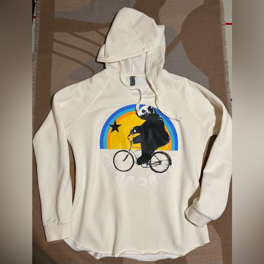 California Bicycle Bear hoodie, M